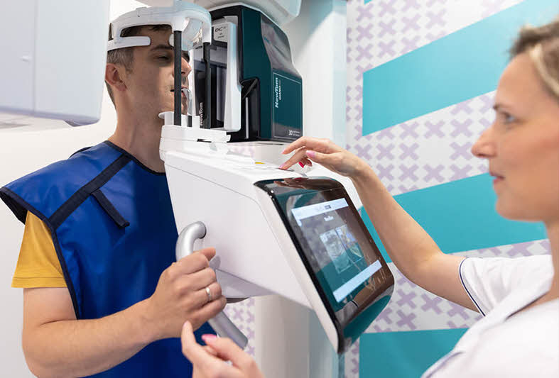 3D röntgen (CBCT) a navigácia IRIS